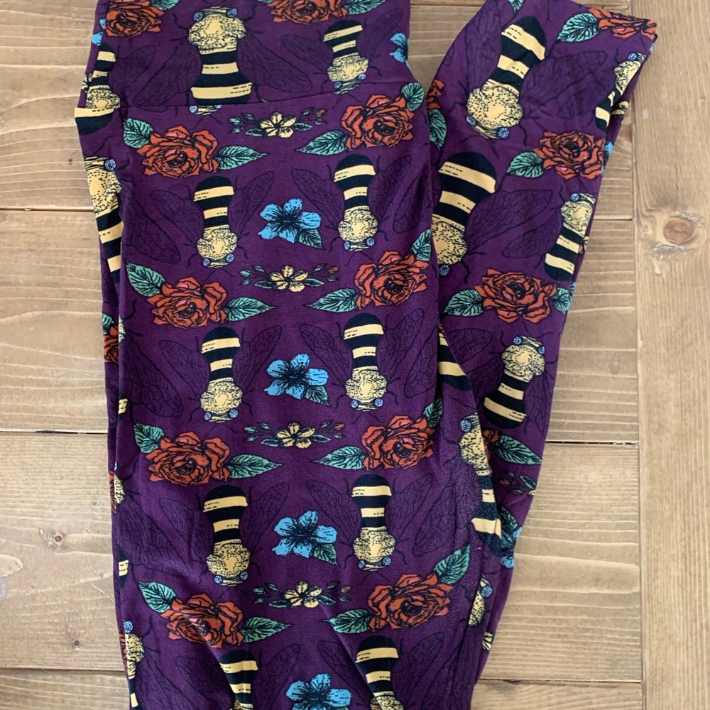 Lularoe Tall and Curvy Leggings